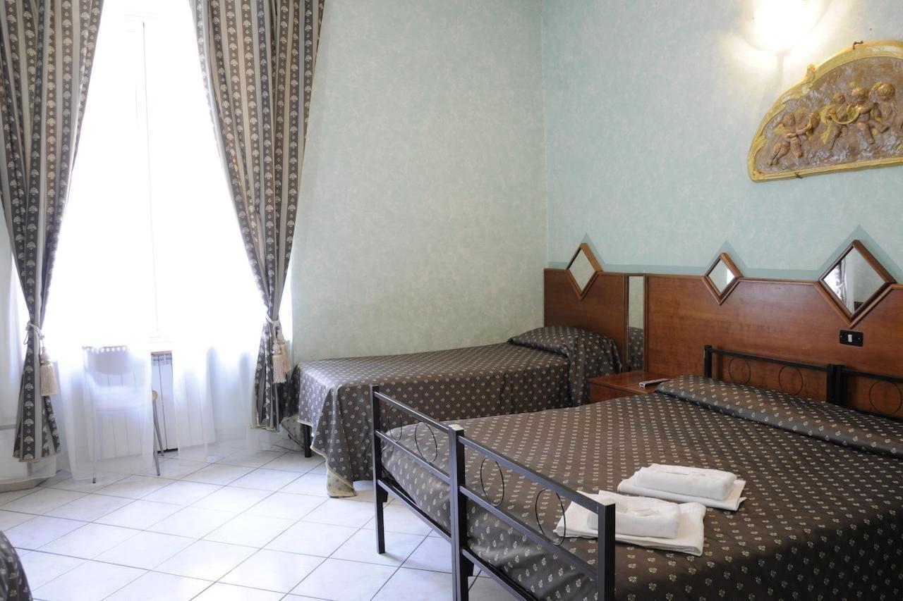 Hotel Farini Ρώμη Εξωτερικό φωτογραφία