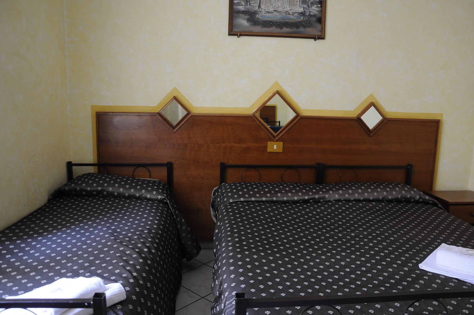 Hotel Farini Ρώμη Εξωτερικό φωτογραφία