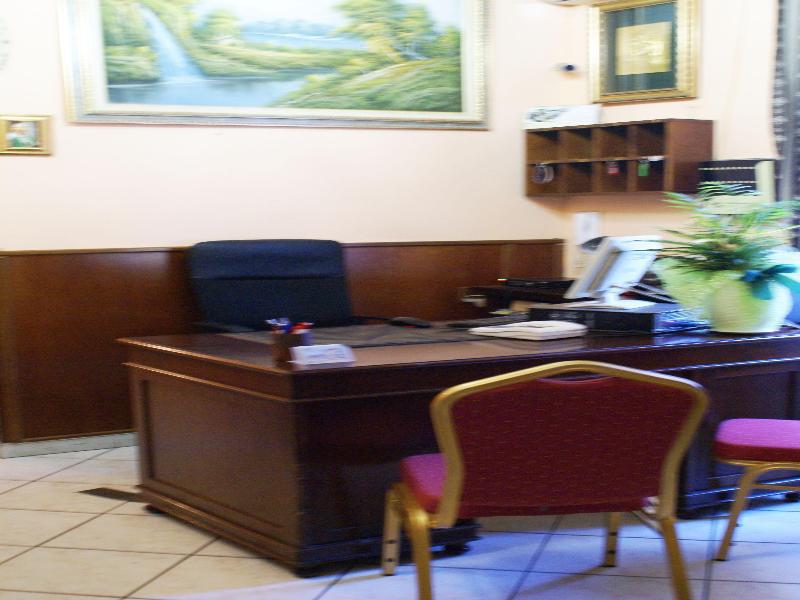 Hotel Farini Ρώμη Εξωτερικό φωτογραφία