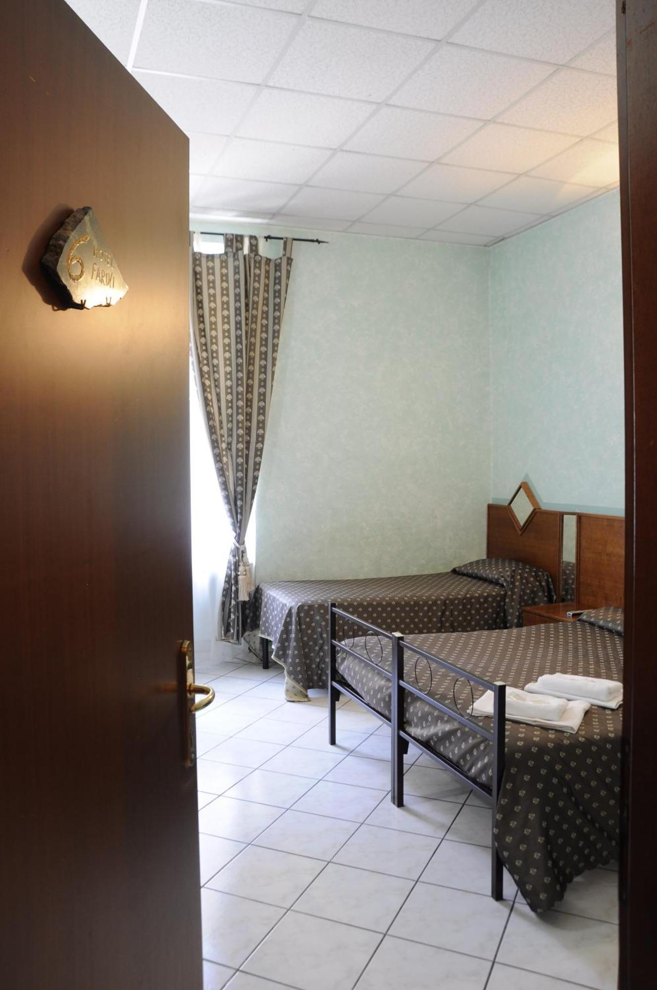 Hotel Farini Ρώμη Δωμάτιο φωτογραφία